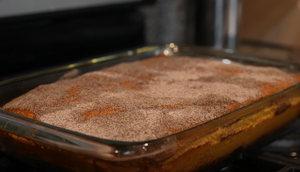 A cinnamon-dusted cake